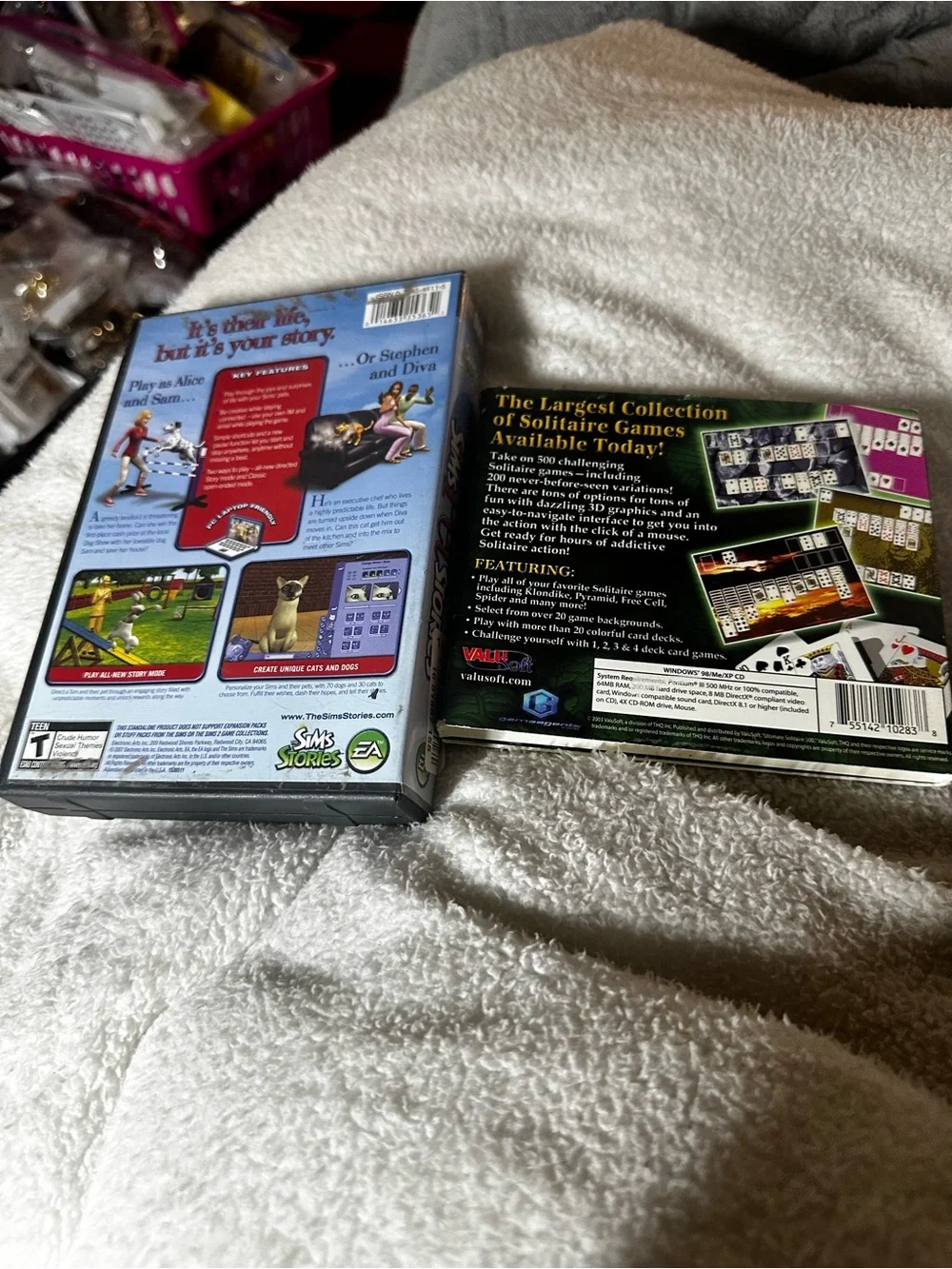 (2packs)Ultimate Solitaire 500 PC Game -& SIMS Pet Stories-used